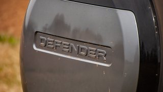 Land Rover Defender Outbound