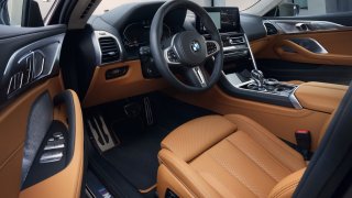 BMW 8 po faceliftu