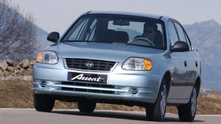 Hyundai Accent (1999)