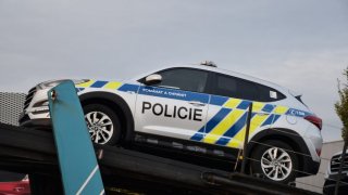 Policie předvedla nové vozy Hyundai Tucson. 5
