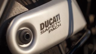 Ducati Scrambler 1100 statické a detaily 19