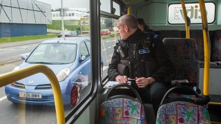 Policejní kontrola může číhat i v autobuse 3