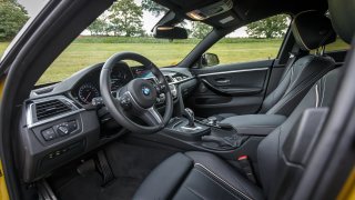 BMW i440 GrandCoupé xDrive interiér 8