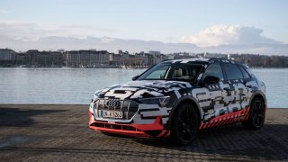 Audi představuje prototyp e-tron s elektrickým pohonem