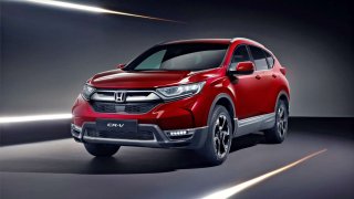 Honda CR-V nejen v novém kabátu míří do Ženevy