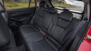 Nové Subaru Impreza je prostorný hatchback. 18