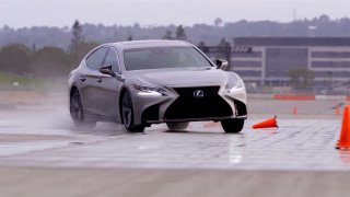 Lexus LS 500 F Sport test