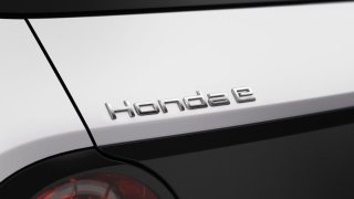 Honda e - logo