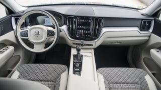 Volvo XC60 D4 Polestar interiér 1