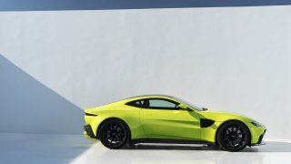 Aston Martin Vantage MY2018 7