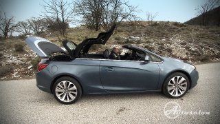 Zatahování střechy u Opelu Cascada