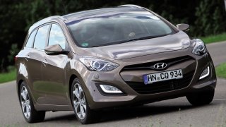 Bazar: Hyundai i30 (2011-2017). Český oblíbenec má solidní podvozek, ale horší brzdy a řízení