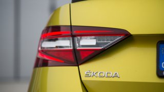 Škoda Superb 2.0 TSI 7