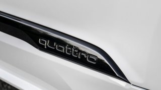 Díky oslavě 40. výročí od prvního vítězství systému quattro nabízí Audi pohon všech kol zdarma