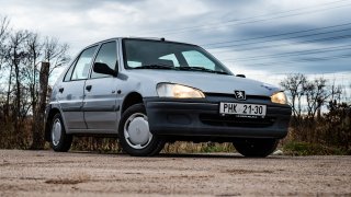 Základní mobilita za cenu telefonu: Auta typu Peugeotu 106 nám jednou asi budou chybět