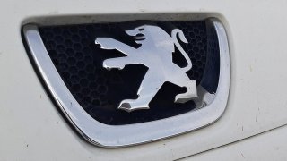 Peugeot zkoumá možnosti, jak udělat ekologické motory i z více než desetiletých dieselů
