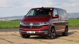 Test Volkswagen Multivan T6.1: Proč ještě zdaleka nepatří do starého železa?