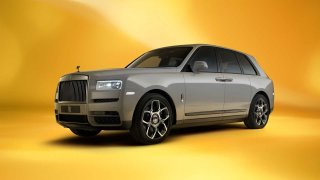 Rolls-Royce Cullinan Temptest Grey