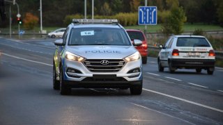 Hyundai Tucson v policejních barvách bude na český