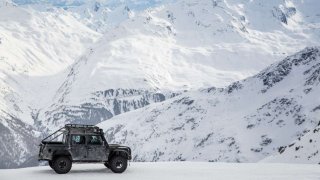 Jaguar Land Rover spouští novou misi pro agenta 007