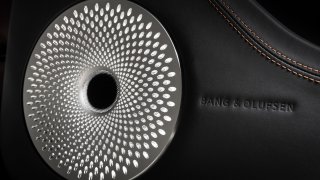 Bentley a Bang &amp; Olufsen - BeoSonic