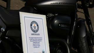 Harley-Davidson rekord v gumování pneumatik