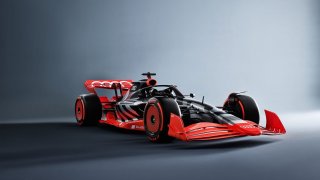 Audi potvrdilo, že ve formuli 1 nahradí tým Alfa Romeo. Na startovní rošt se postaví v roce 2026