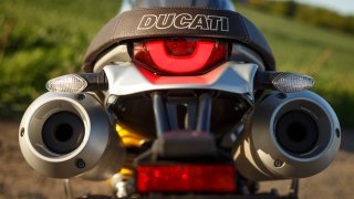 Ducati Scrambler 1100 statické a detaily 10