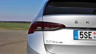 Škoda Octavia Combi 2.0 TDI DSG