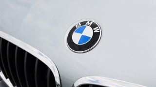 Nečekaná změna. Luxusní BMW dostanou nové logo