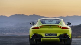Aston Martin Vantage MY2018 15