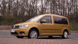 Premiéra páté generace malé dodávky a z ní odvozeného MPV Volkswagen Caddy