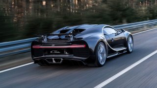 Bugatti Chiron ve skutečném světě - Obrázek 11