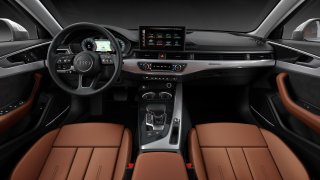 Audi A4 2019 8