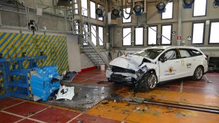 Ford Mondeo crash test