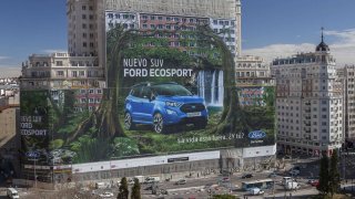 Ford si pořídil největší billboard na světě