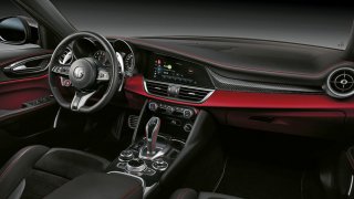 Alfa Romeo Giulia a Stelvio 2020