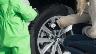 Kontrola nahuštění pneumatik