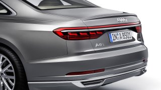 Nové Audi A8 v prodloužené luxusní verzi L. 10
