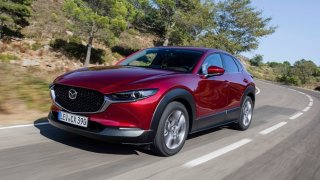 Mazda zvýhodňuje všechna SUV o desítky tisíc. Cenově předhání i české bestsellery