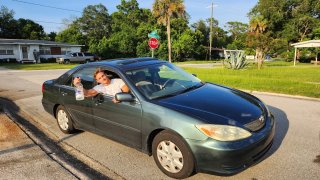 Bizár z USA: Řidiči na Floridě jezdí opilí a pokuty se nebojí. Policie je totiž nemůže zastavit