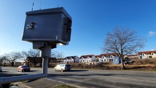 Na Slovensku chtějí instalovat tisíc radarů. Pokuty by se měly automaticky strhávat z účtů řidičů
