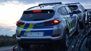 Policie předvedla nové vozy Hyundai Tucson. 10