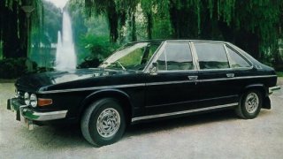 Retro: Před padesáti lety šla do výroby Tatra 613. Dojela na pověst i originální koncepci