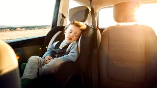 Nový asistent Hyundai pozná zapomenuté dítě v autě