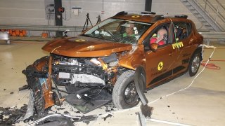 Dacia Jogger papírově pohořela v testech Euro NCAP. Měření ale zjevně nebylo objektivní