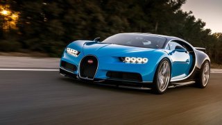 Bugatti Chiron ve skutečném světě - Obrázek 23