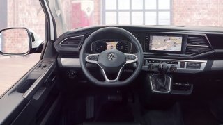 Volkswagen Multivan interiér