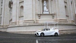 Toyota papež