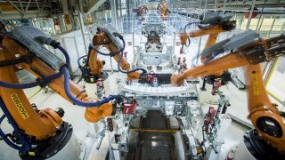 Roboti v továrně Seat Martorell